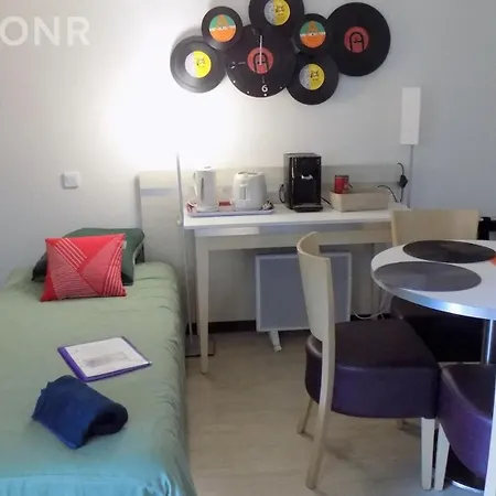 아파트 Grand 4 Personnes Bien Place Gare , Sanctuaire ,centre *